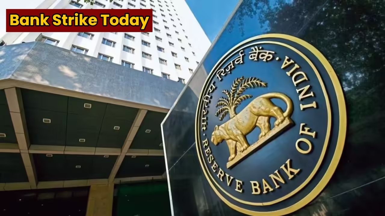 Bank Strike Today: SBI, PNB, BoB Closed for 3rd Straight Day—Cash, Cheque Services Hit Nationwide